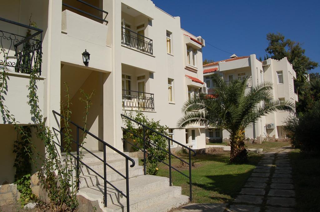 Side Linda Apart Hotel Exterior photo
